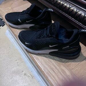 Nike Black and White Air Max 270 Shoes